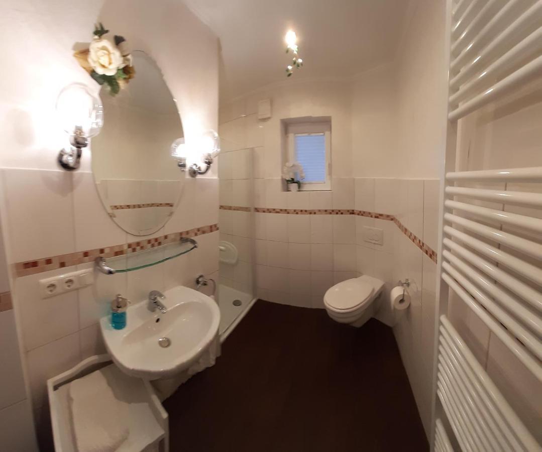 Exklusive Ferienwohnung Strohberg เพลิน ภายนอก รูปภาพ