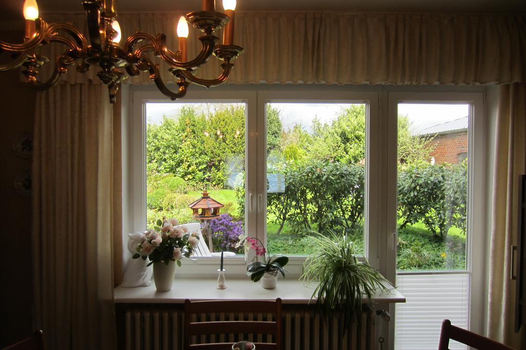 Exklusive Ferienwohnung Strohberg เพลิน ภายนอก รูปภาพ